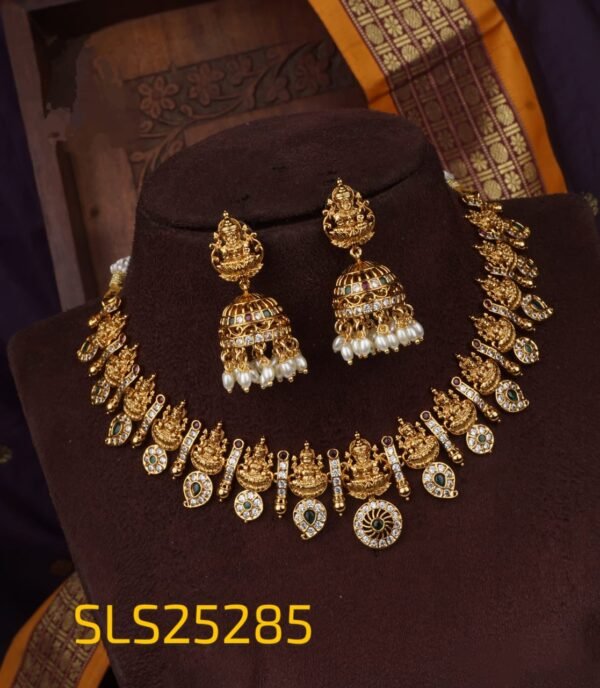 Lakshmi Necklace and Earring Set