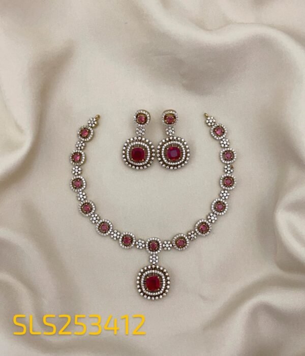 Elegant White Stone Necklace Set